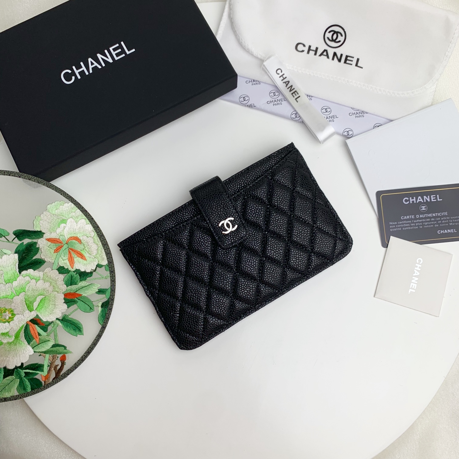芸能人愛用Chanel シャネル 実物の写真 N品スーパーコピー財布代引き対応国内発送後払い安全必ず届く優良サイト